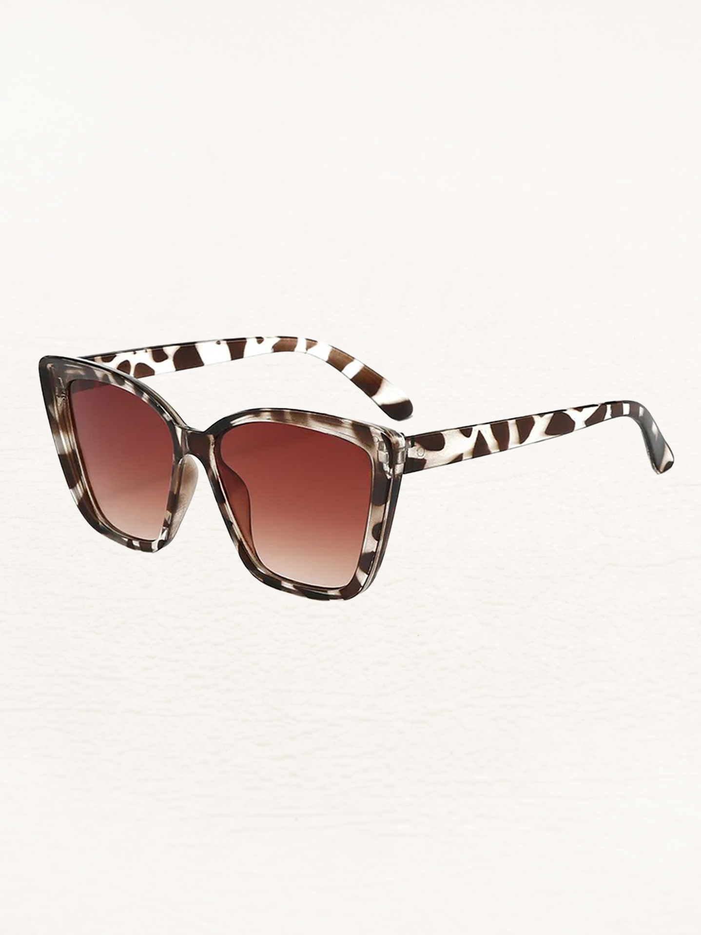 Phoebe Cat Eye Zonnebril Dames | Design Zonnebril | Chunky Glasses