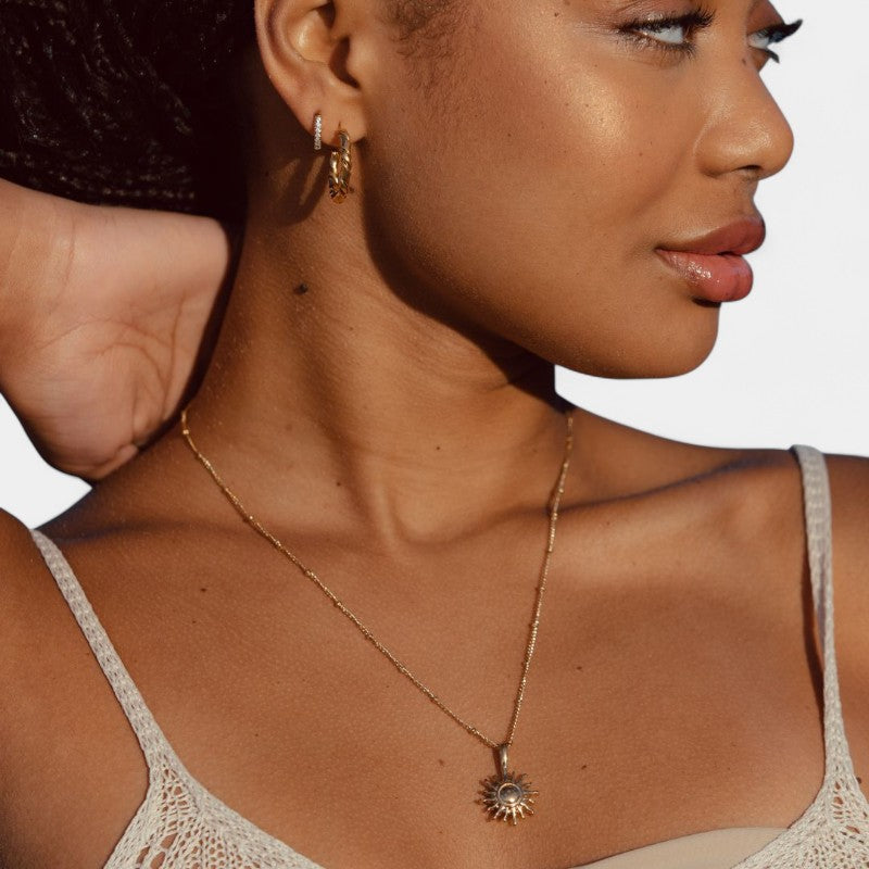 Virelle-Jewelry Necklace Others-Virelle Zonne hanger ketting - Stralende zonvormige hanger