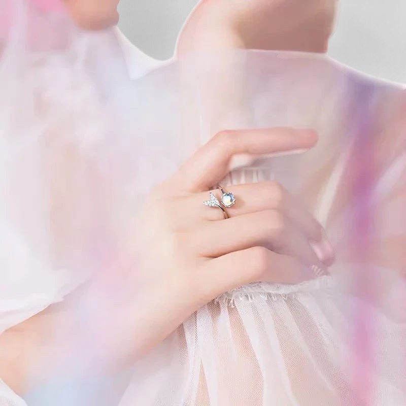 Virelle-Jewelry Ring-Virelle Ring - Mermaids staart ring met maansteen