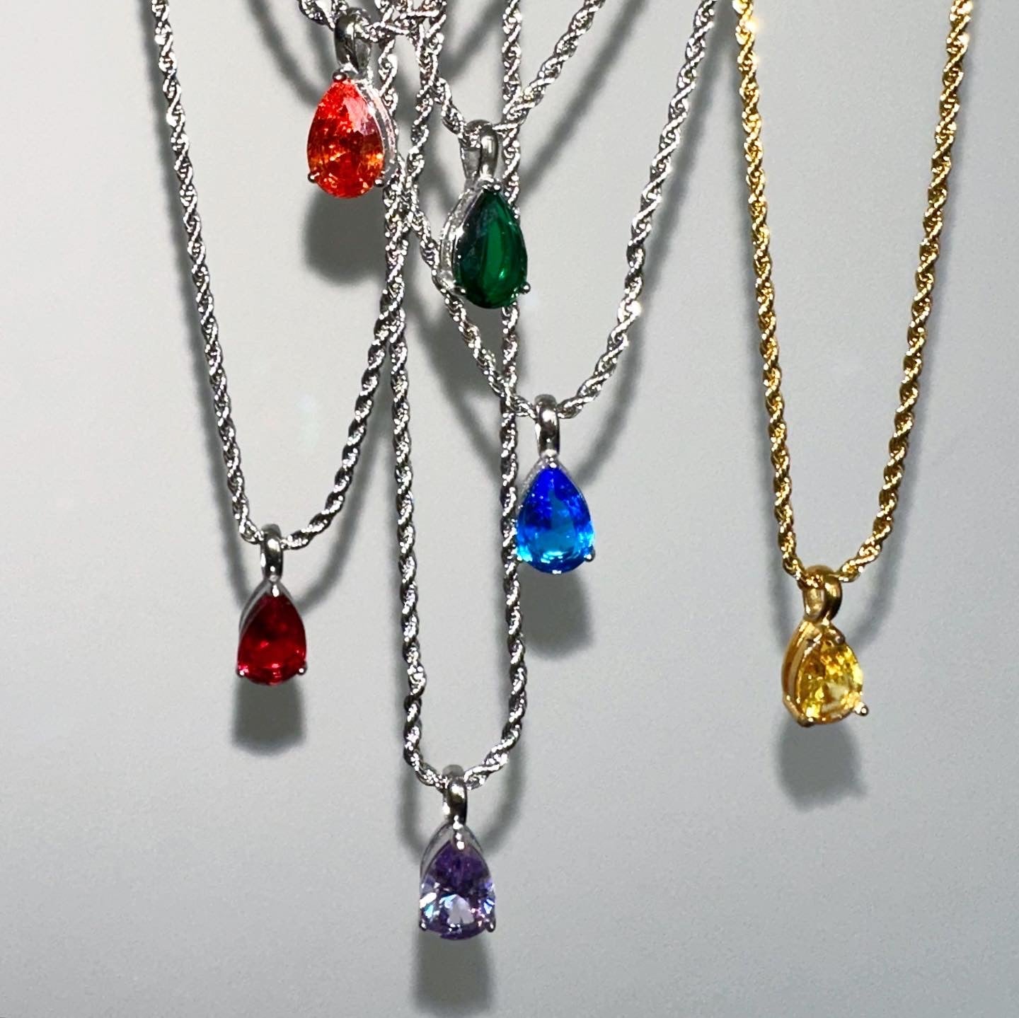 Virelle-Necklace-Virelle | Dames Ketting – Edelsteen Hanger, Geboortesteen Ontwerp, Fijne Verstelbare Ketting