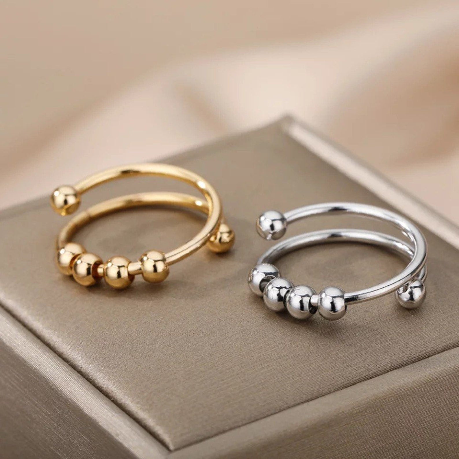 Virelle-Ring-Virelle | Verstelbare stressverlichtende ring – Fidget ring met kralen dames/heren