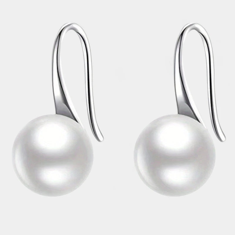 Virelle-Virelle | Dames Oorbellen – Elegante Imitatieparel, Uniek Hoge Hak Haakontwerp