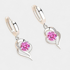 Virelle-Virelle | Dames oorbellen – bloemvormig ontwerp, ingelegde zirconia