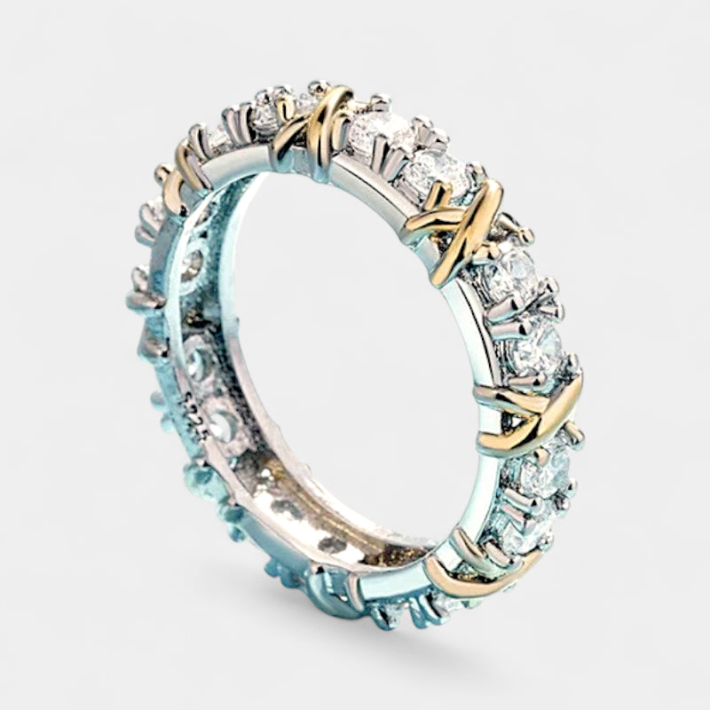 Virelle-Virelle | Dames ring – platina afwerking, kruisdetail, subtiele gravure