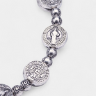 Virelle-Virelle | Damesarmband – Tweekleurige kruis-bedel, verstelbare schakel