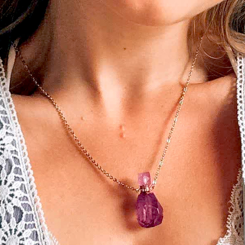 Virelle-Virelle | Damesketting – Kristallen parfumflesje-hanger, fijne schakelketting