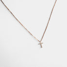 Virelle-Virelle Ketting - Rhinestone-Encrusted Cross Pendant Necklace